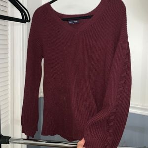 AE sleeve tied V-neck sweater